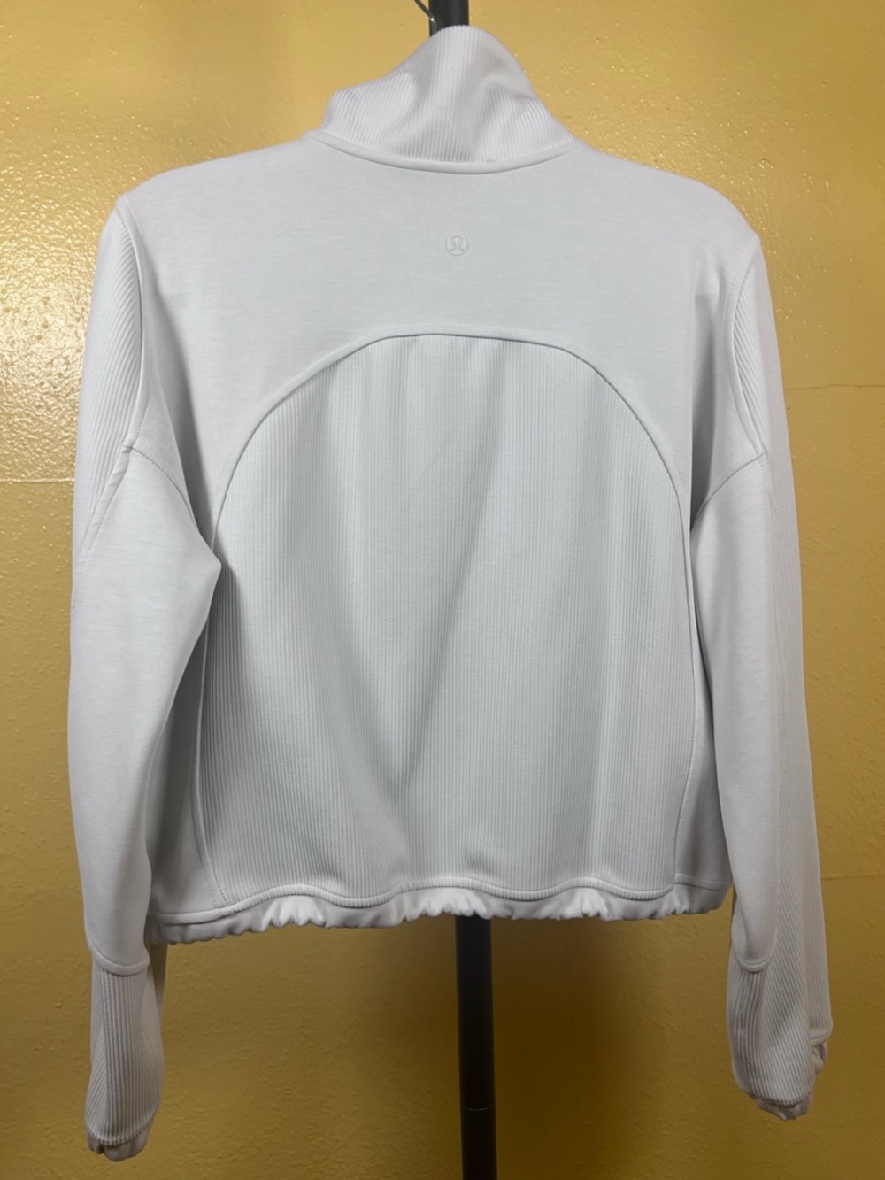 Lululemon Brushed Softstreme Ribbed Half Zip Pullover, size 4 - Picture 4 of 8